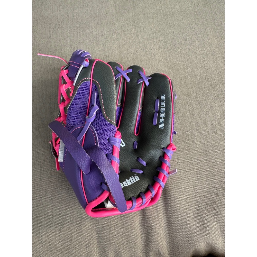 Franklin Mesh-Tek Youth‎ Baseball Glove 9.5 Inch Purple Pink Black 22867-9.5 EUC